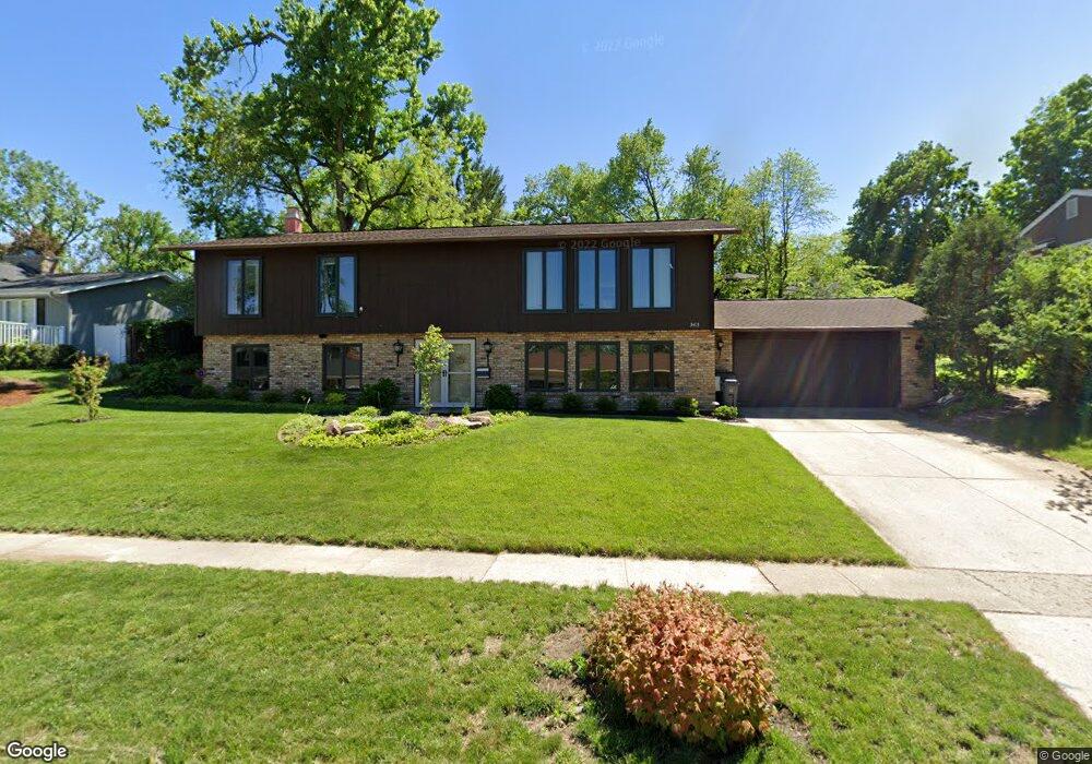 3413 Random Rd SE, Cedar Rapids, IA 52403 - photo 1