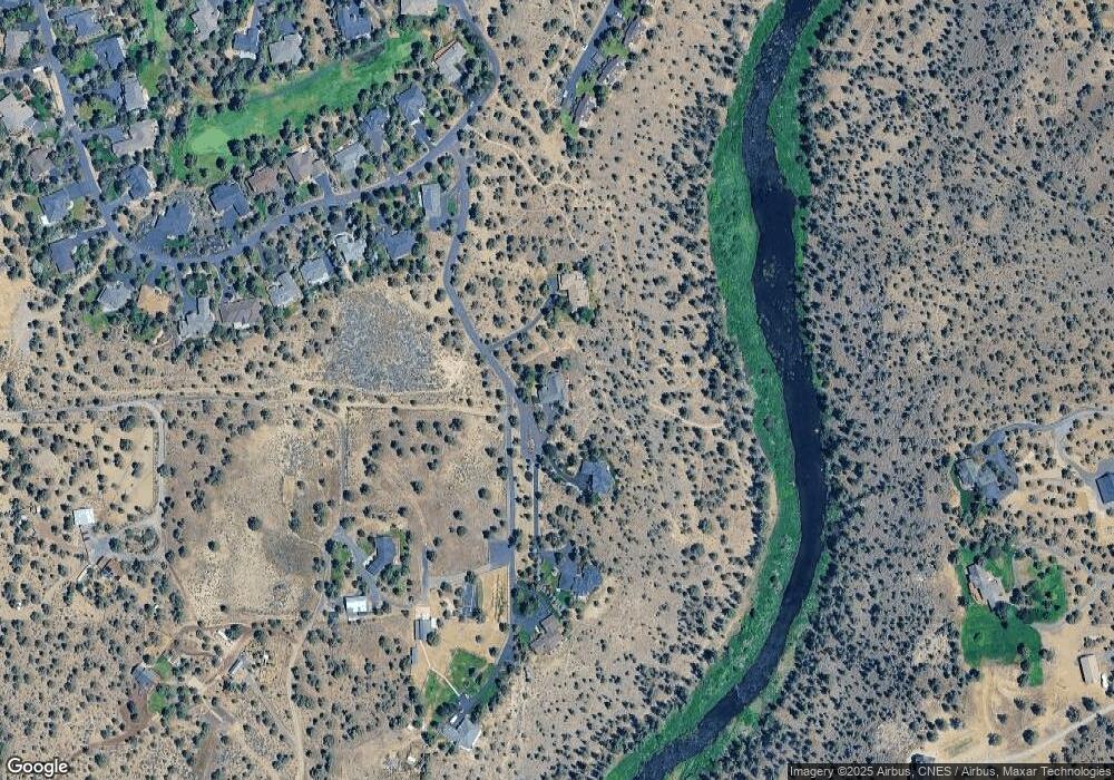 2600 Cliff Hawk Ct, Redmond, OR 97756 - photo 1