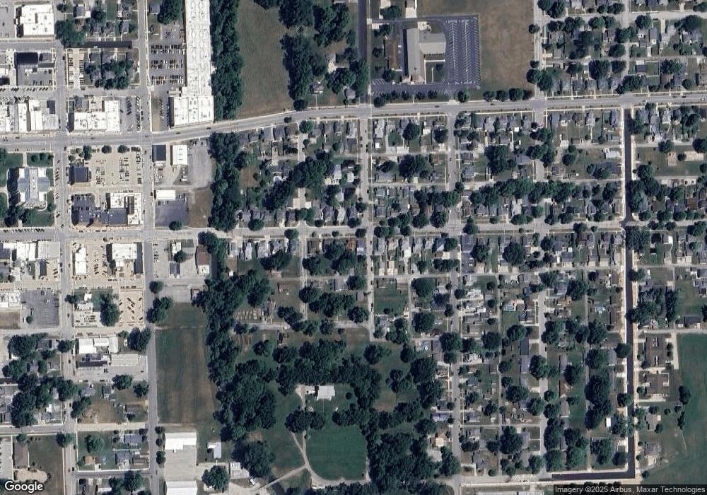 411 E 9th St, Auburn, IN 46706 - photo 1