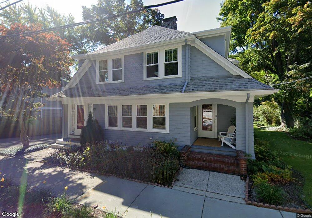 48 Beaconsfield Rd unit 2,48, Brookline, MA 02445 - photo 1