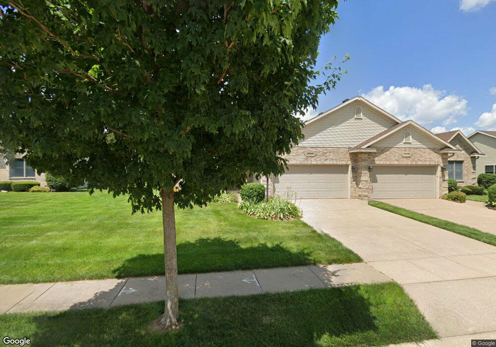 5514 Baraboo Ct, Davenport, IA 52804 - photo 1