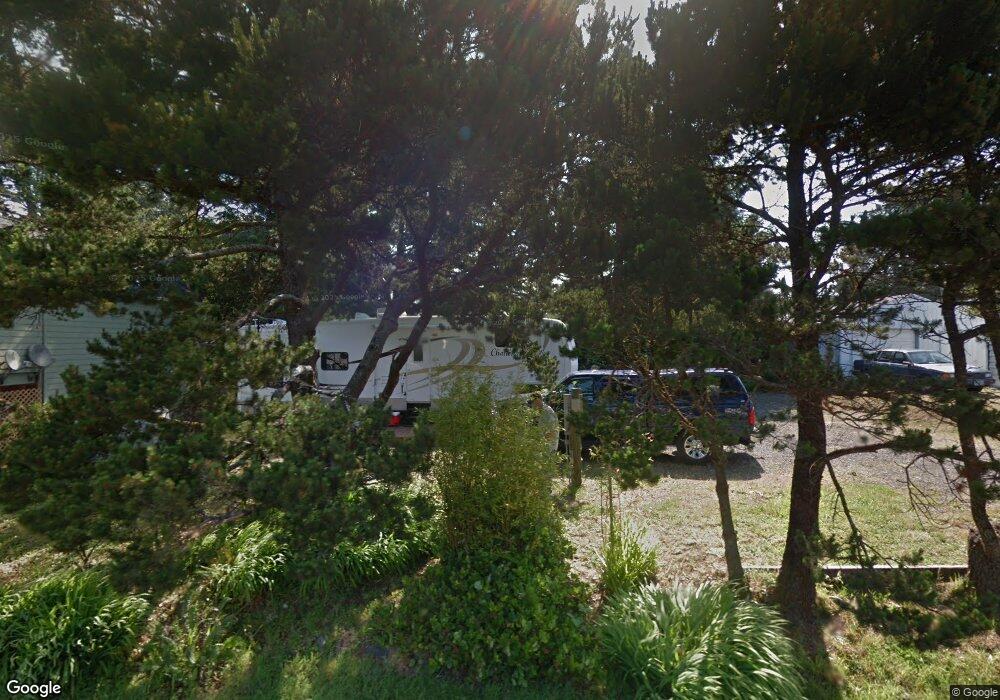 620 SE Neptune Ave, Lincoln City, OR 97367 - photo 1