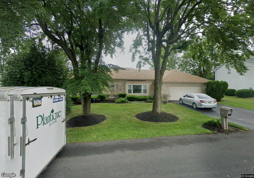 1261 Country Club Rd, Allentown, PA 18106 - photo 1