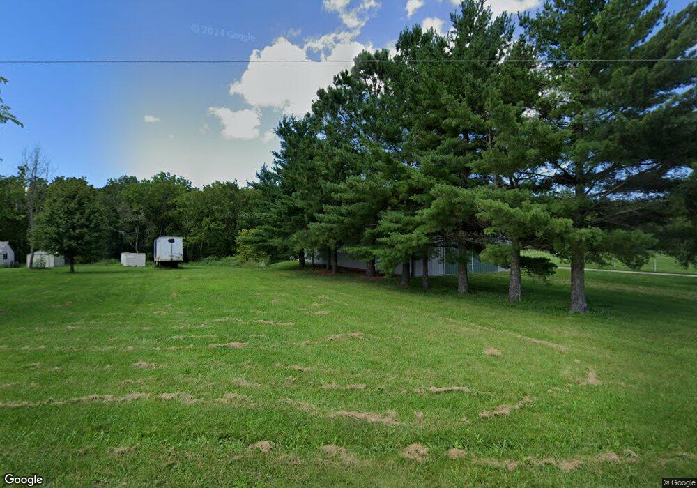 476 Nine Pines Rd, O Fallon, IL 62269 - photo 1