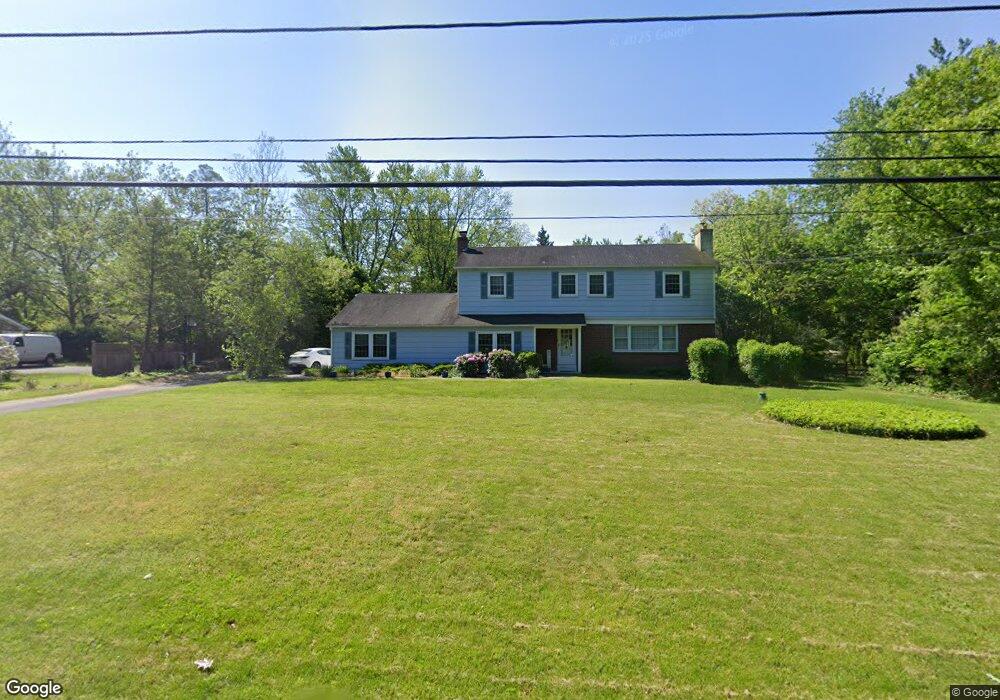 137 Woodview Dr, Doylestown, PA 18901 - photo 1