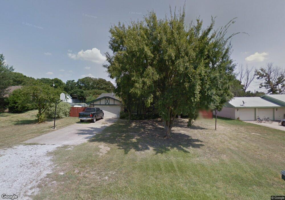 724 Arledge St, Azle, TX 76020 - photo 1