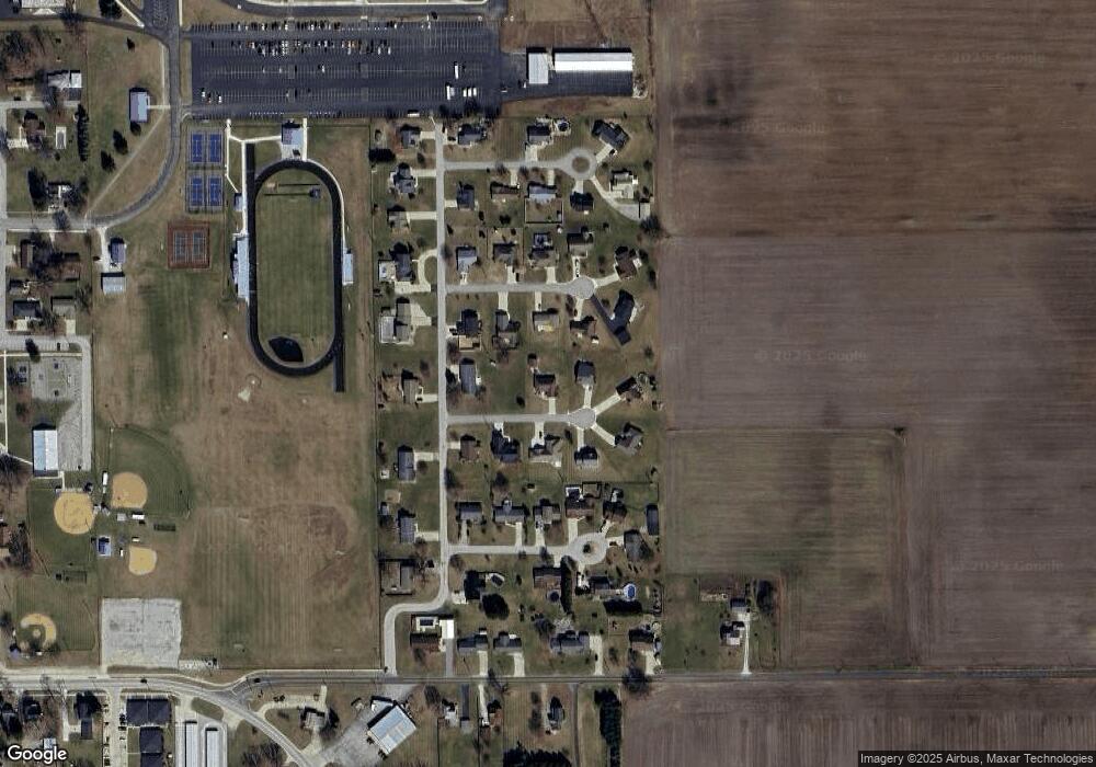 707 Crocus Ct, Bourbon, IN 46504 - photo 1