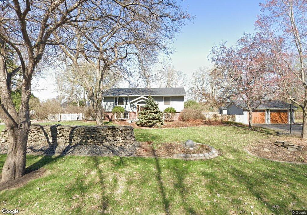 5845 Howards Point Rd, Excelsior, MN 55331 - photo 1