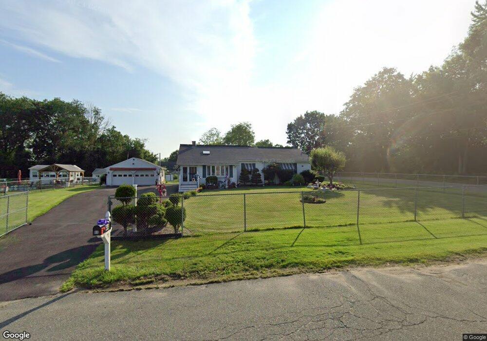 44 Standish Rd, Haverhill, MA 01832 - photo 1