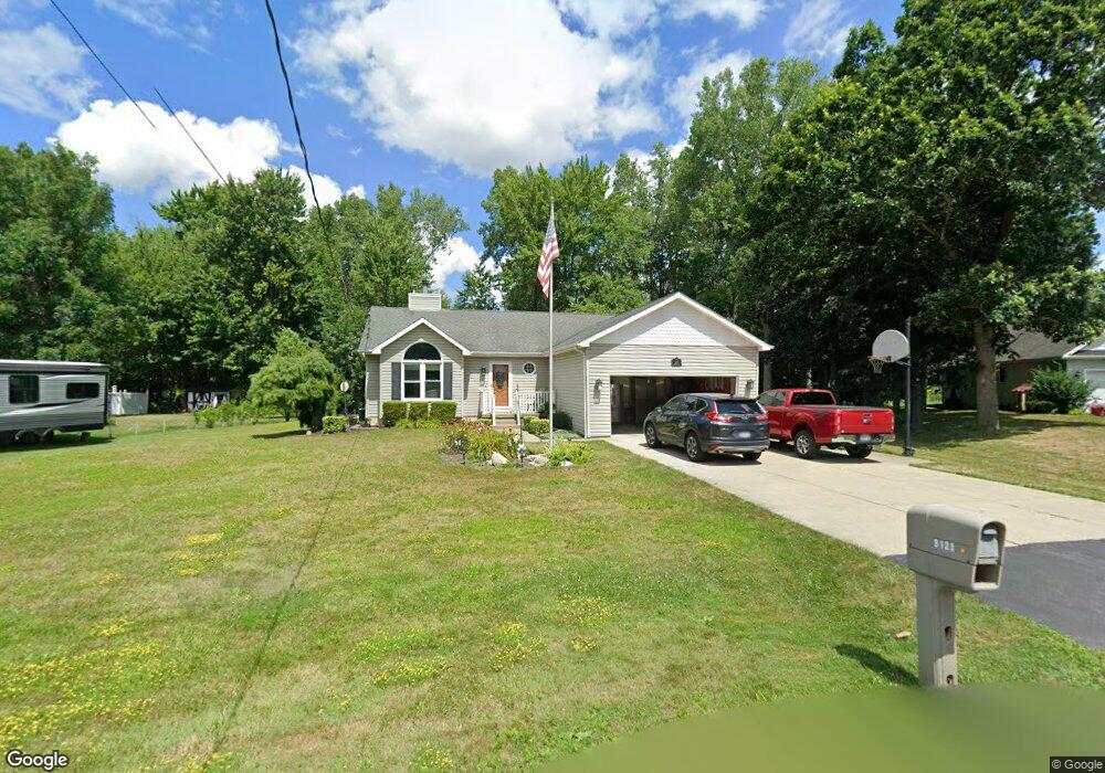 3121 Krueger Rd, North Tonawanda, NY 14120 - photo 1