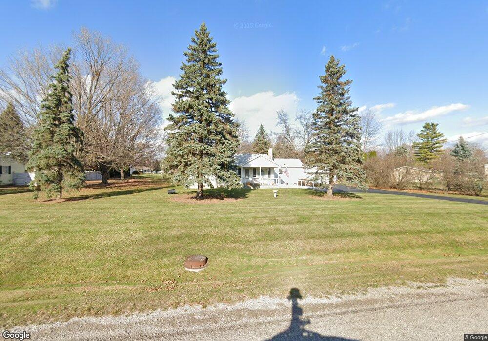 1202 W Maple Ave, Flint, MI 48507 - photo 1