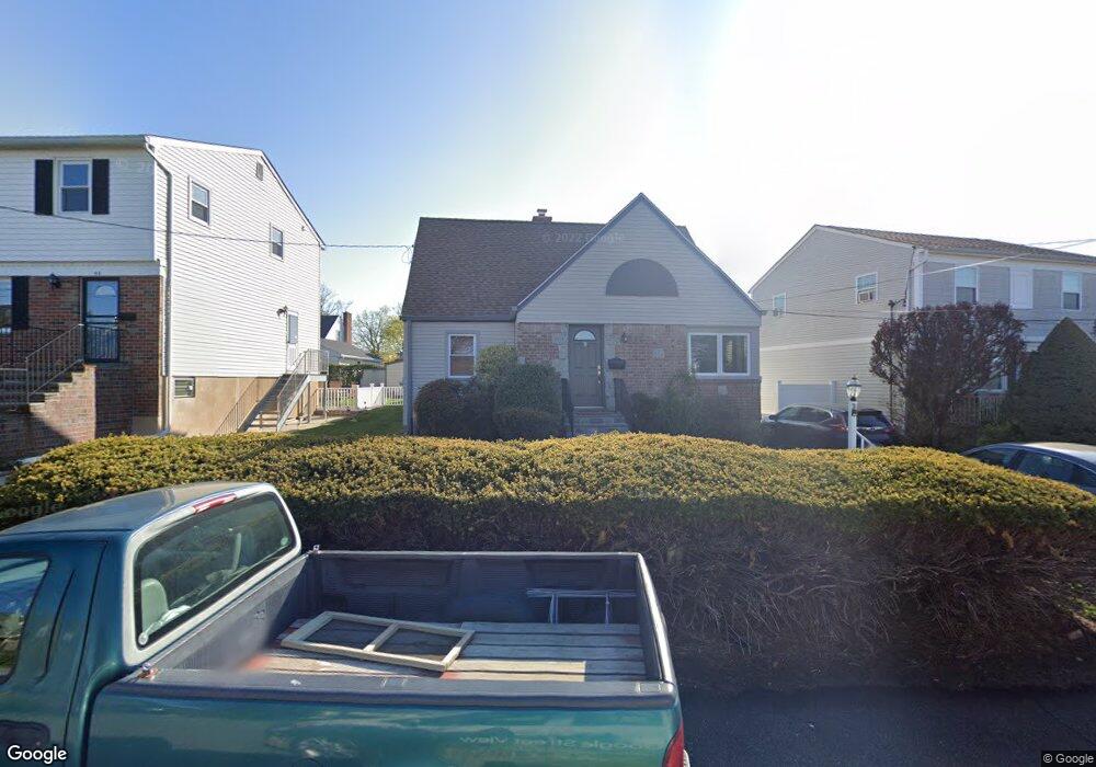 36 Windermere Dr, Yonkers, NY 10710 - photo 1