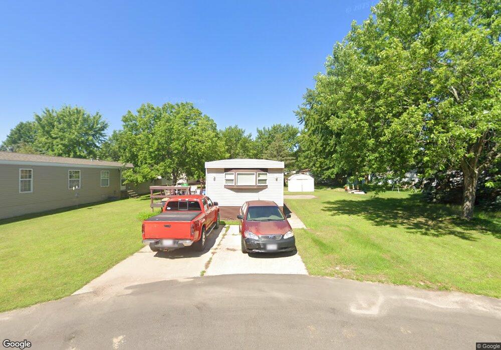 125 Queens Ct, Holmen, WI 54636 - photo 1