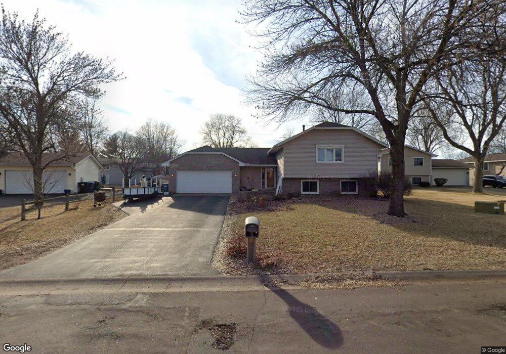 9467 Lancaster Ln N, Maple Grove, MN 55369 - photo 1