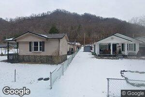 130 Cougar Dr, Elkhorn City, KY 41522