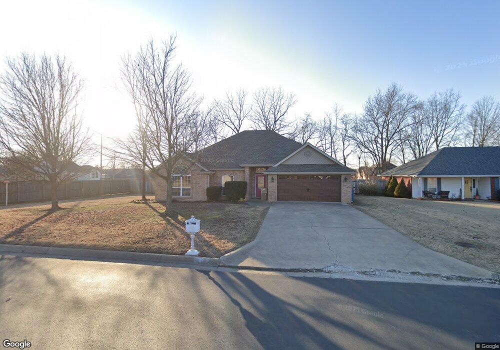 301 Coarchlight Dr, Bentonville, AR 72712 - photo 1