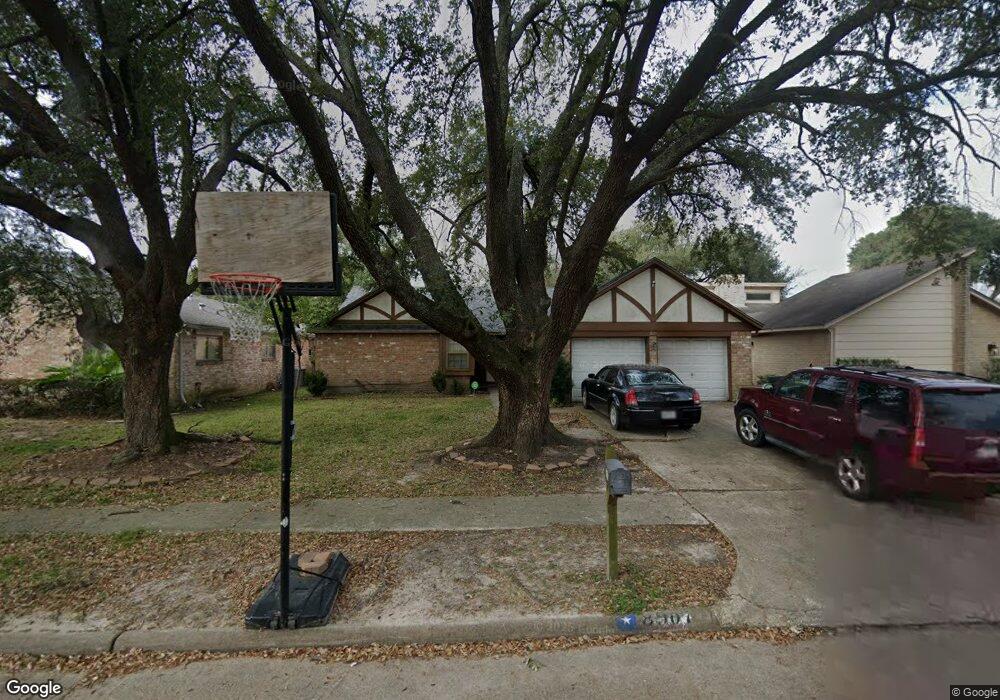8907 Bold Forest Dr, Houston, TX 77088 - photo 1