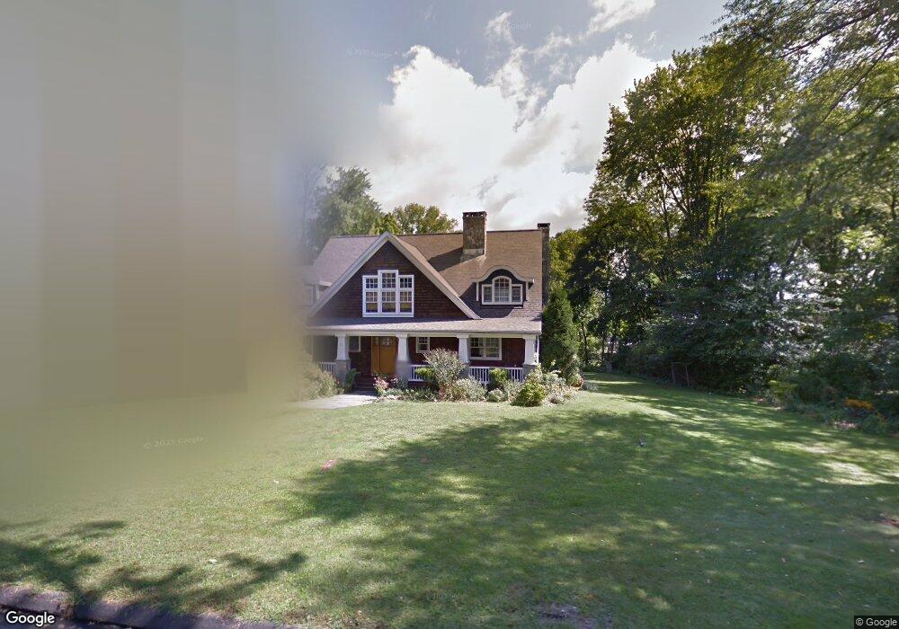 26 Meadow Ln, New Canaan, CT 06840 - photo 1