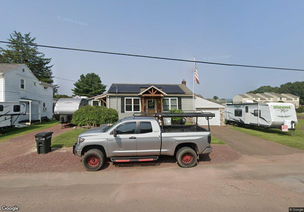 201 S Mercer St, Berwick, PA 18603 - photo 1