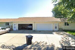 606 S Park Place, Elk Point, SD 57025