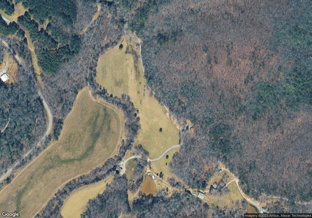 708 Deerberry Dr, Blue Ridge, GA 30513 - photo 1