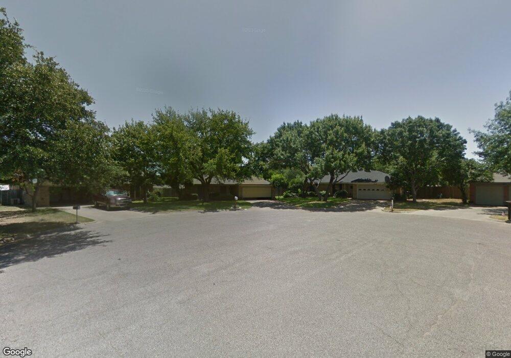 1109 Hemphill Ct, Cleburne, TX 76033 - photo 1