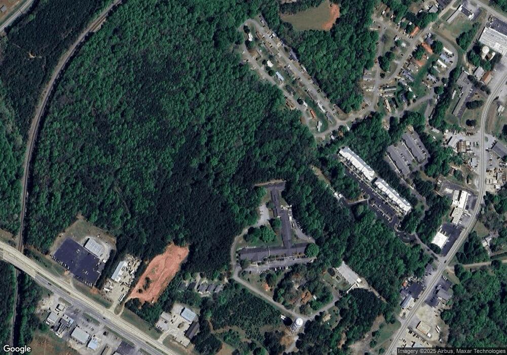 471 Whispering Woods Cir, Cornelia, GA 30531 - photo 1