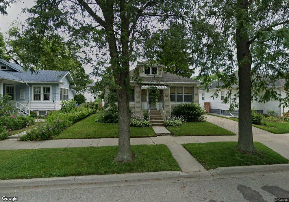 1127 N Ash St, Waukegan, IL 60085 - photo 1