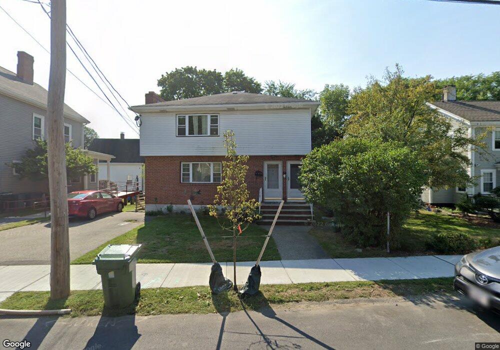 9 Garnet St unit 9, Watertown, MA 02472 - photo 1