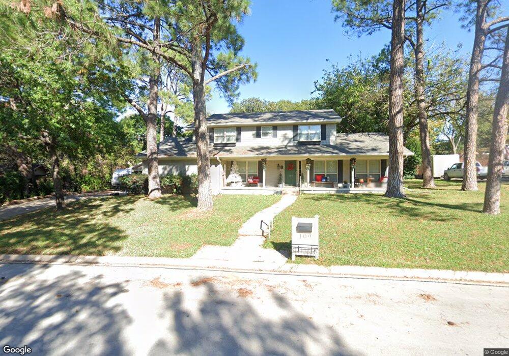 109 Ridgecrest Cir, Denton, TX 76205 - photo 1