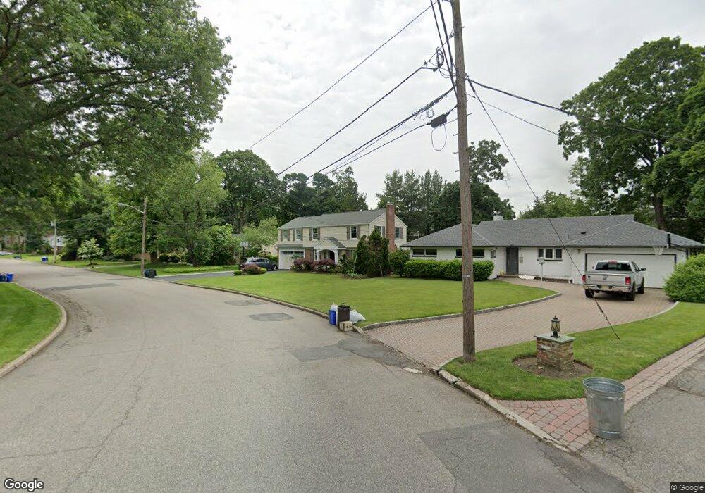 24 Briarcliff Rd, Tenafly, NJ 07670 - photo 1