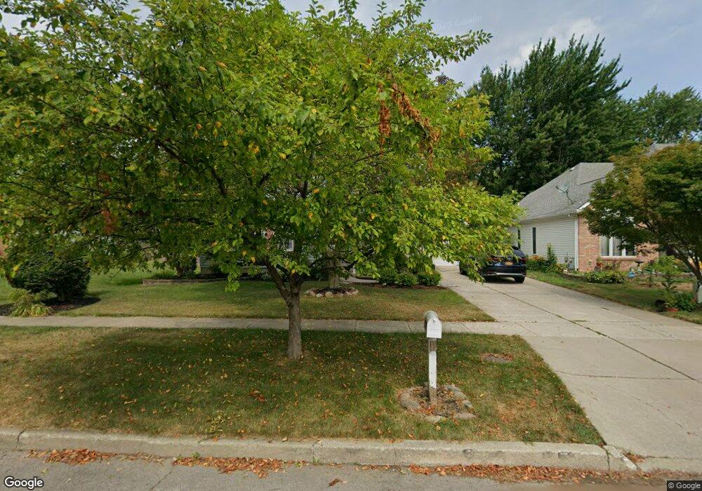 298 Daniel Dr, North Tonawanda, NY 14120 - photo 1