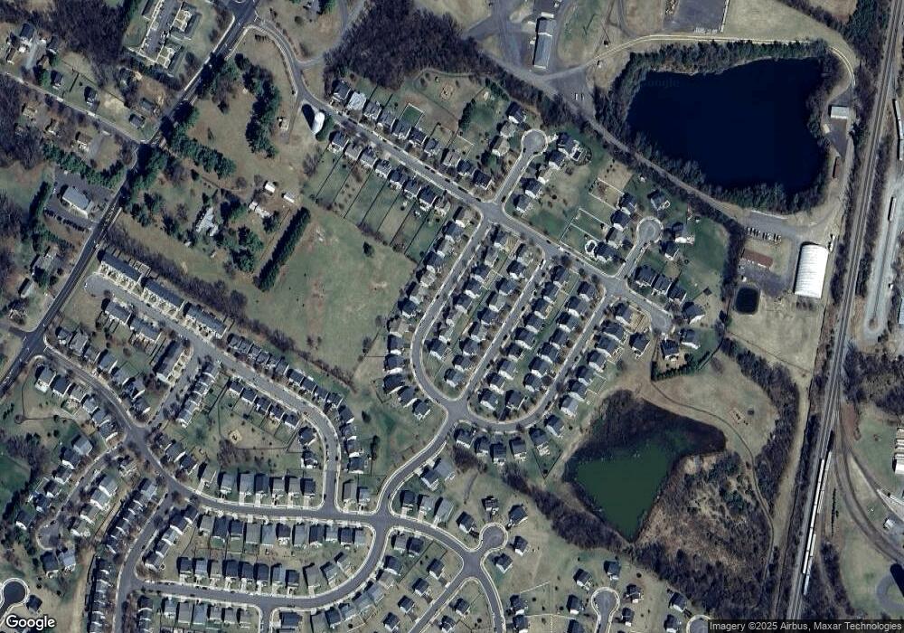 1821 Magnolia Cir, Culpeper, VA 22701 - photo 1