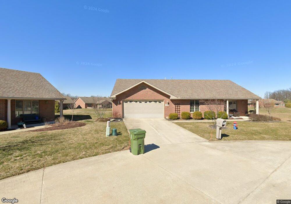 710 Timber Lake Dr unit 18, Marysville, OH 43040 - photo 1