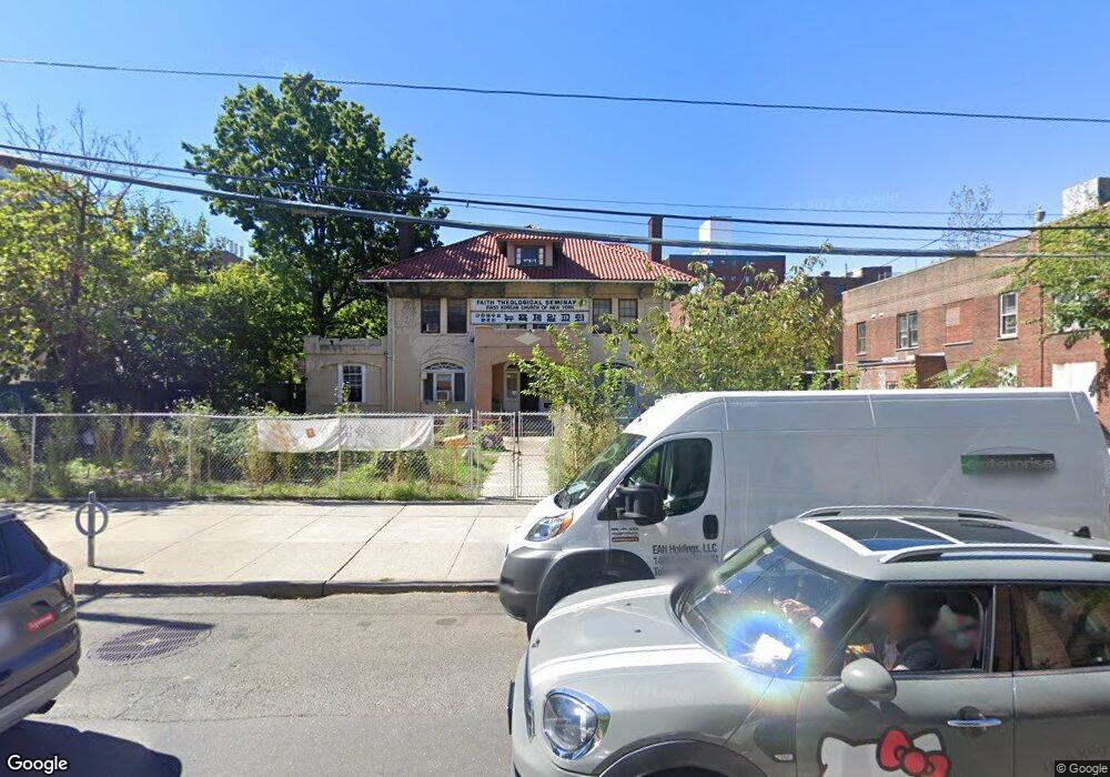 3514 Parsons Blvd, Flushing, NY 11354 - photo 1