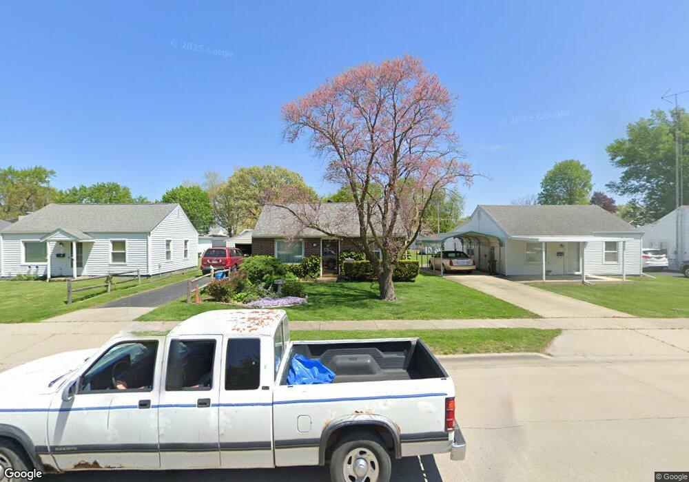 1516 Pulaski St, Lincoln, IL 62656 - photo 1