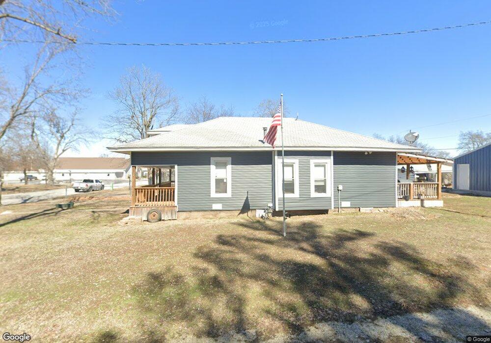 405 S Main St, Carl Junction, MO 64834 - photo 1