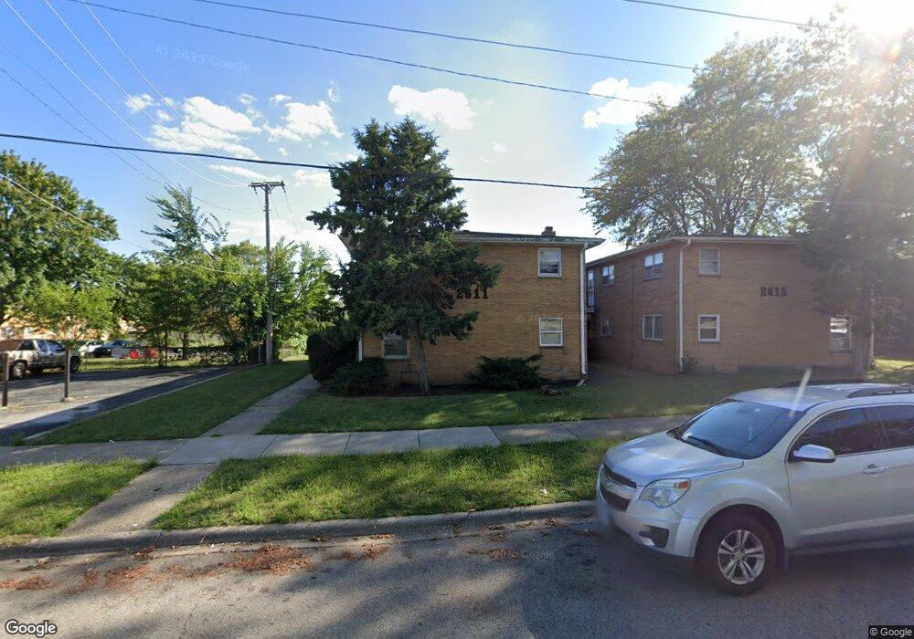 2611 W Cornelia Ave, Waukegan, IL 60085 - photo 1