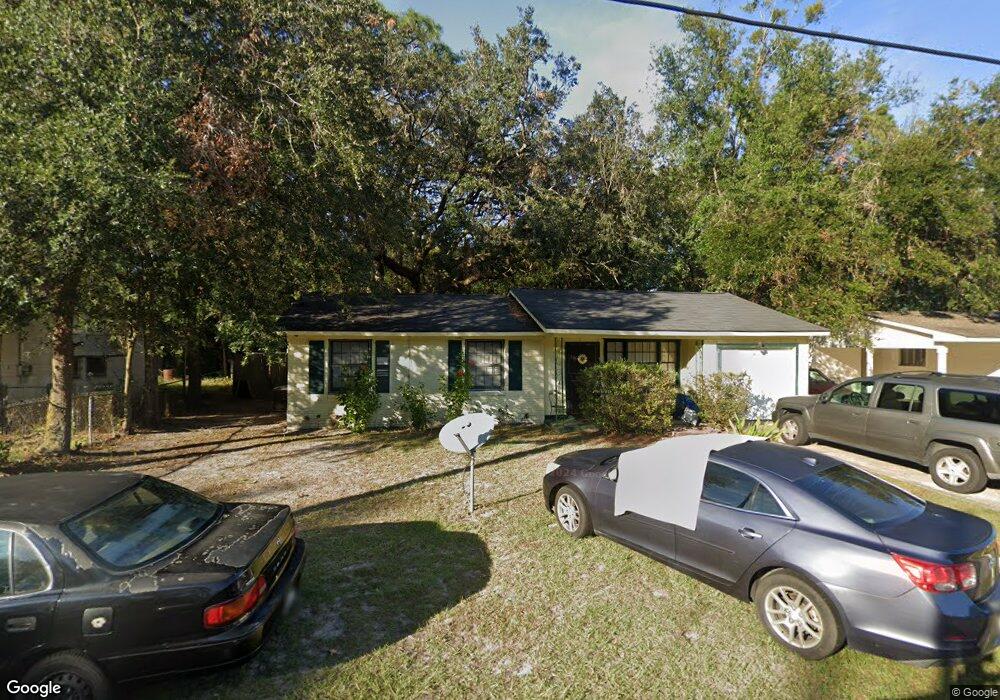 137 Yorktown Dr, Brunswick, GA 31525 - photo 1