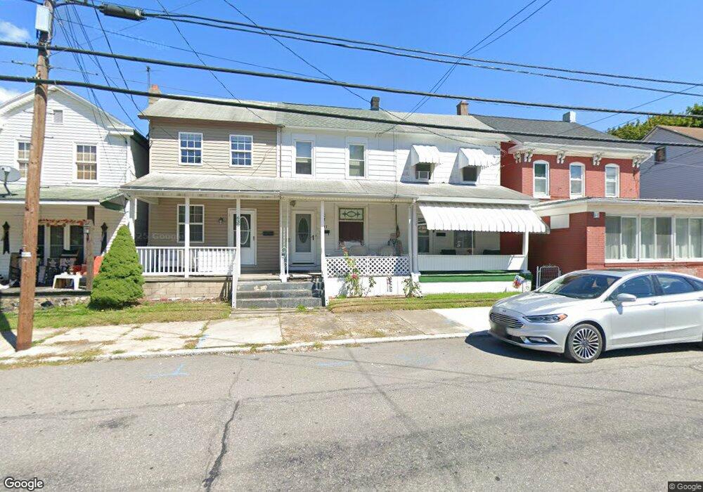 637 Center St, Coal Township, PA 17866 - photo 1