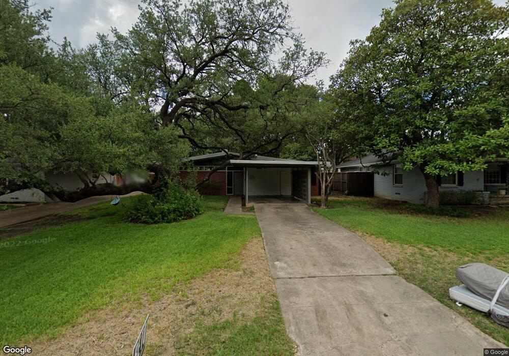 6744 Blessing Dr, Dallas, TX 75214 - photo 1