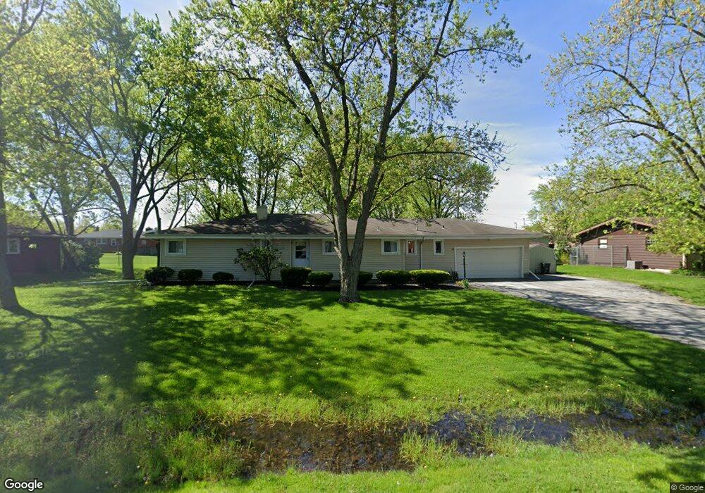 615 Hemlock Dr, Crown Point, IN 46307 - photo 1