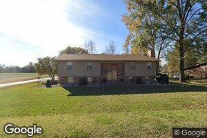 898 E 1st St, Aviston, IL 62216