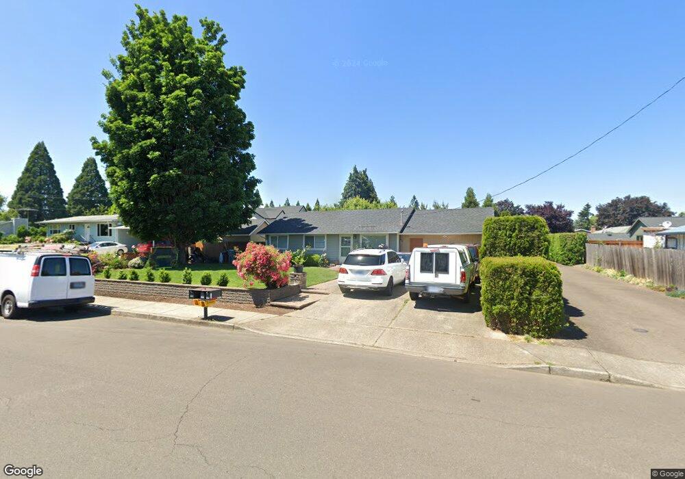 1205 S Fir St, Canby, OR 97013 - photo 1