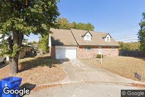 702 W Vandever Ct, Broken Arrow, OK 74012