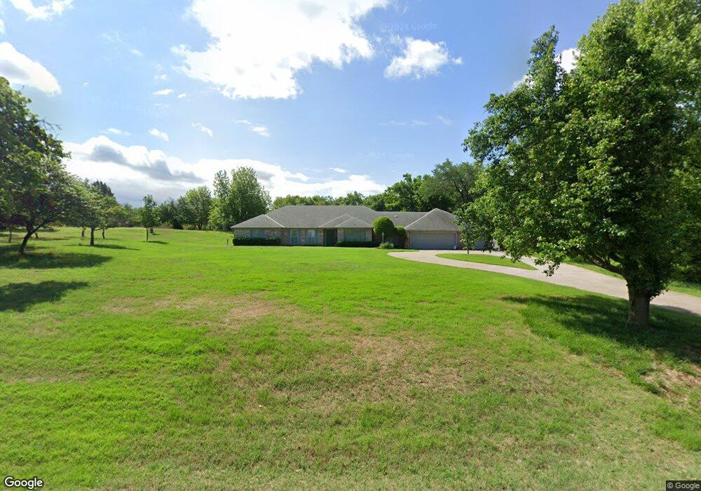 2020 Forest Rd, Edmond, OK 73025 - photo 1