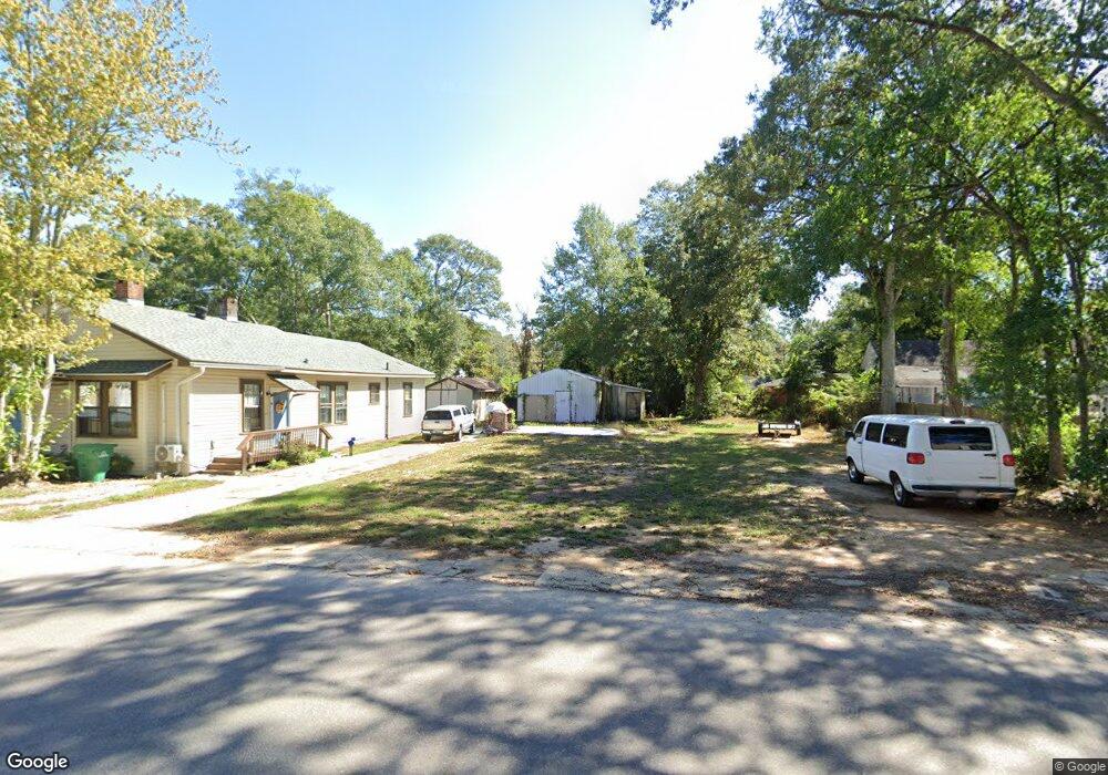 310 N Haugh Ave, Picayune, MS 39466 - photo 1