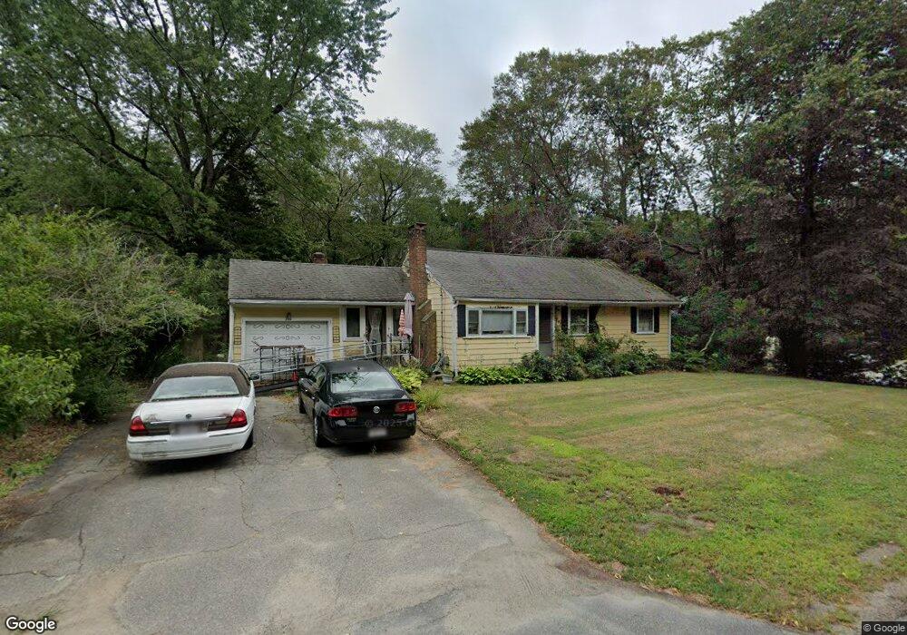 274 Circuit St, Hanover, MA 02339 - photo 1