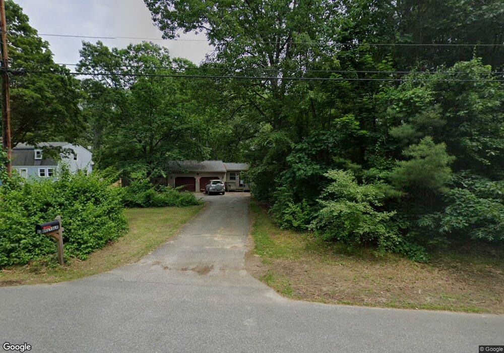 12 Mcquesten Cir, Litchfield, NH 03052 - photo 1