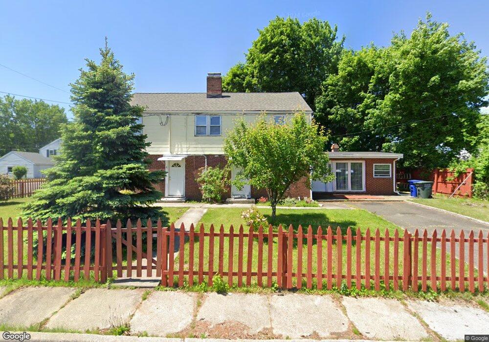 81 Lawn St unit 83, Bridgeport, CT 06606 - photo 1